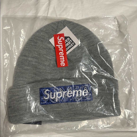Supreme Gray Beanie New Era Box Logo New - Picture 4 of 5